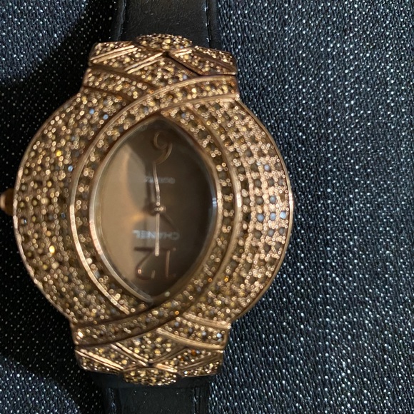 Chanel watch unique - Picture 2 of 6